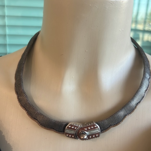 Longaberger So Rachel Scalloped Mesh Necklace - Picture 6 of 8